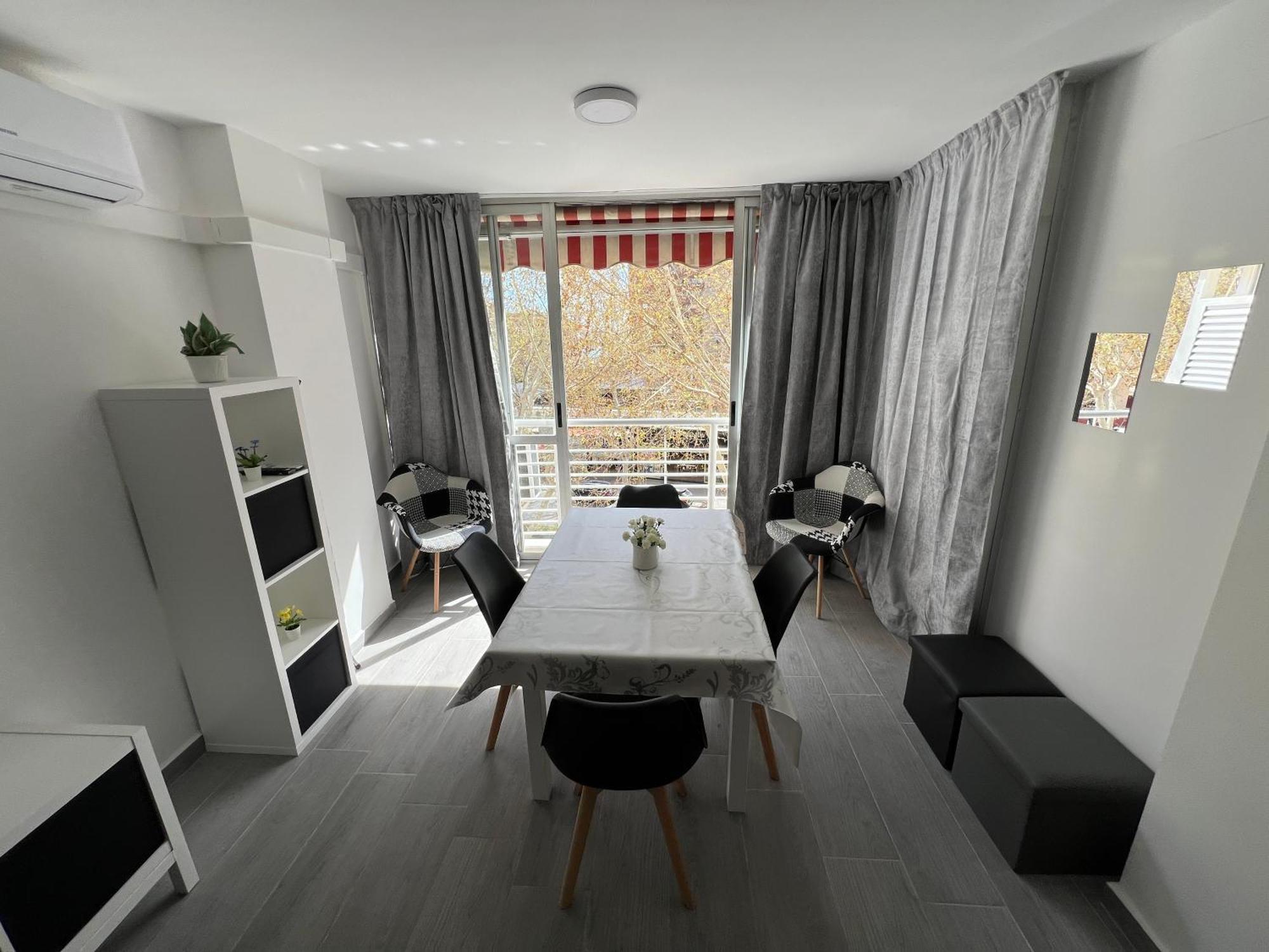 Caballos Lux Playa Levante Apartament